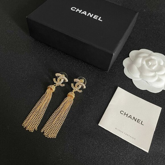 Chanel Earrings - Picture 7 of 7